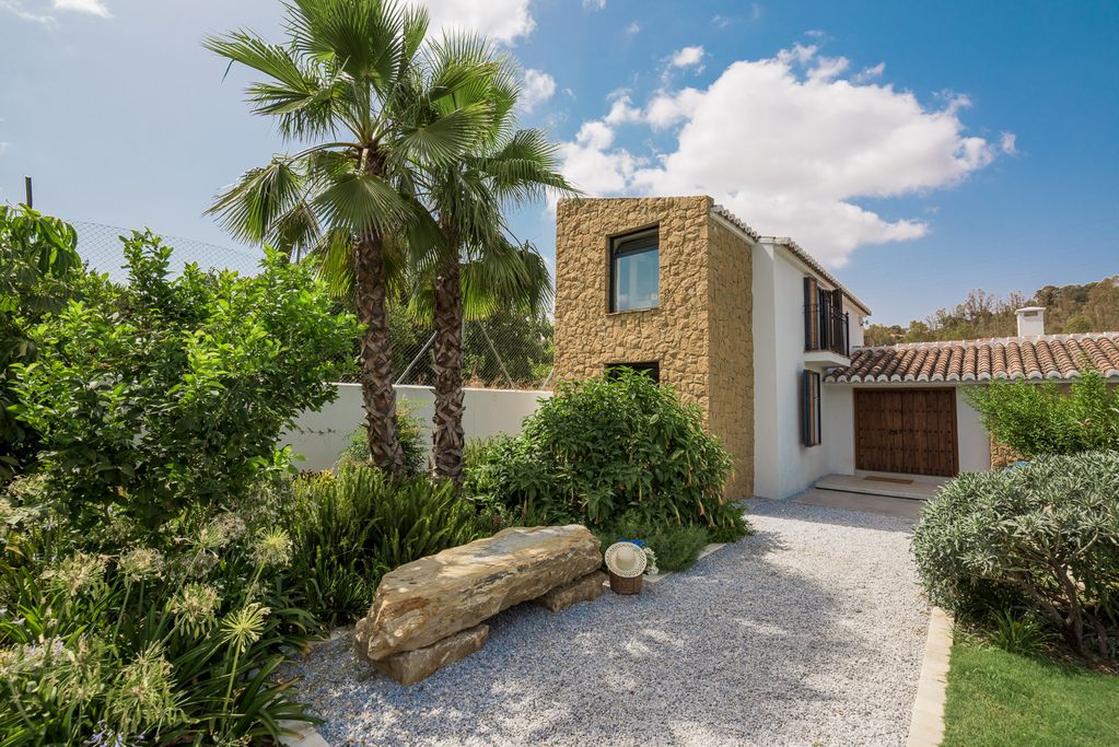 Villa Granada Villada